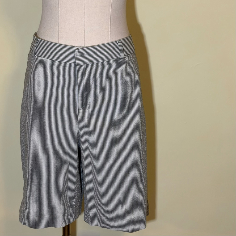 Banana Republic Women’s White & Green Striped Bermuda Shorts Size 10